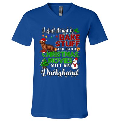 I Want To Bake Stuff And Watch Christmas Movies Dachshund Gift V-Neck T-Shirt