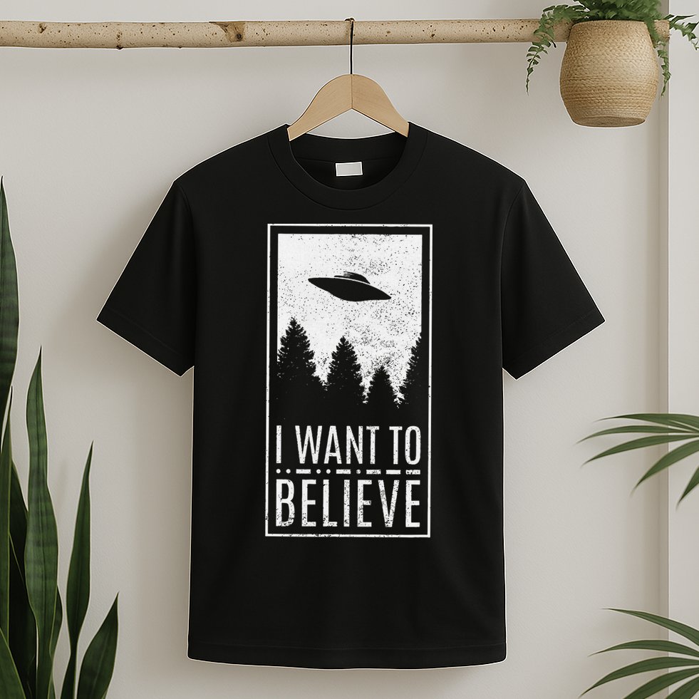 I Want To Believe Ufo Alien Hunter Conspiracy Theorist T-Shirt
