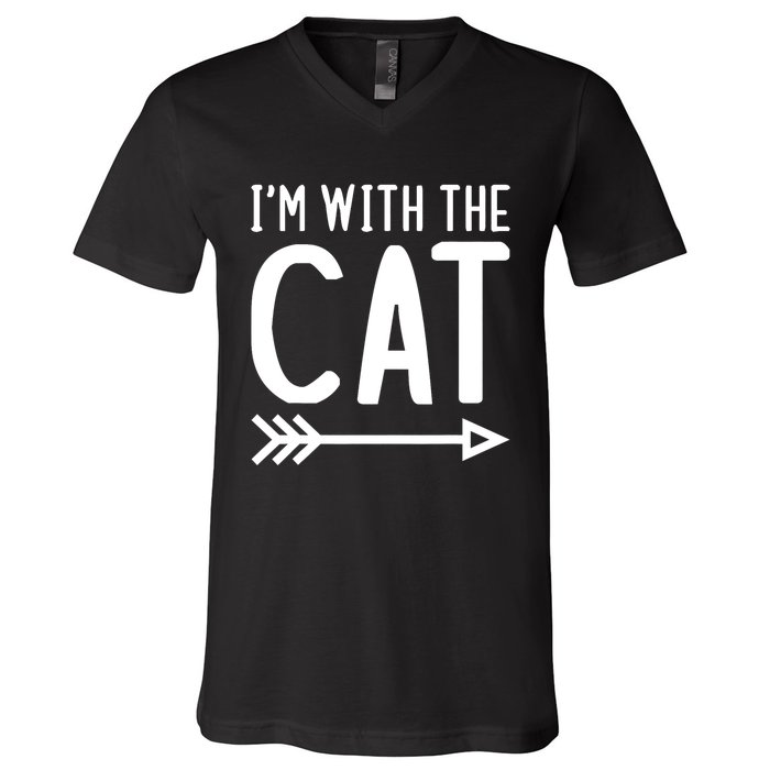 IM With The Cat Funny Matching Halloween Couple Costume V-Neck T-Shirt