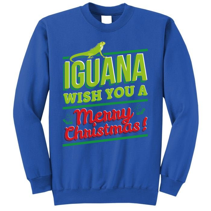 Iguana Wish You A Merry Christmas! Funny Pun Xmas Guana Pet Gift Sweatshirt