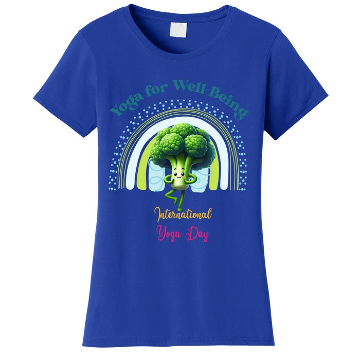 International Yoga And Eat Your Vegetables Day Huity Gift Women's T-Shirt