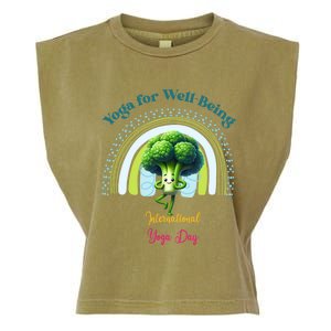 International Yoga And Eat Your Vegetables Day Huity Gift Garment-Dyed Women's Muscle Tee