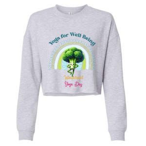 International Yoga And Eat Your Vegetables Day Huity Gift Cropped Pullover Crew