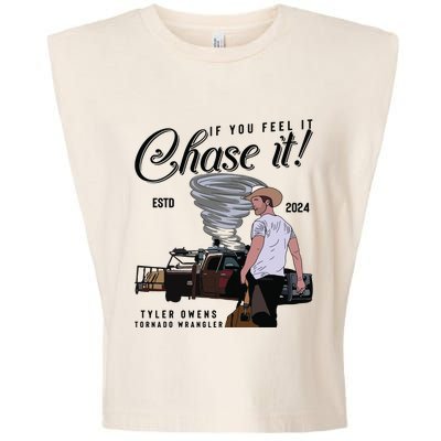 If You Feel It Chase It Cowboy Tornado Wrangler Garment-Dyed Women's Muscle Tee