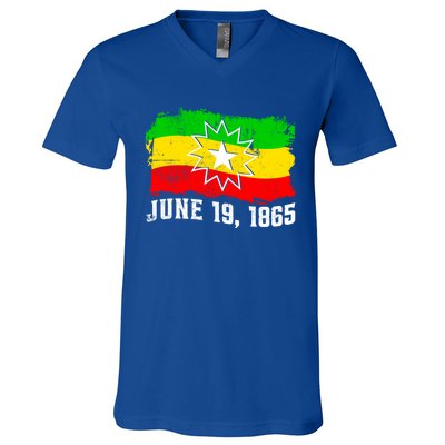 June 19 1865 Juneteenth Flag Black Freedom Black History Great Gift V-Neck T-Shirt