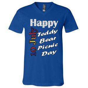 July 10th Teddy Bear Picnic Day Fun Gift Idea V-Neck T-Shirt