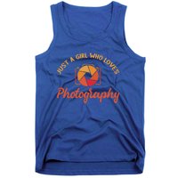 Just A Girl Who Loves Photography Cute Gift Photographer Gift Tank Top