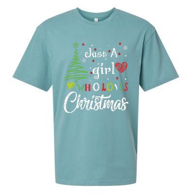 Just A Girl Who Loves Christmas Funny Design Sueded Cloud Jersey T-Shirt