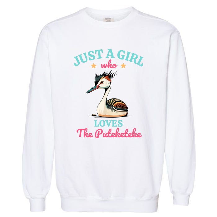 Just A Girl Who Loves The Puteketeke Great Crested Grebe Garment-Dyed Sweatshirt