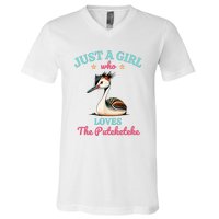 Just A Girl Who Loves The Puteketeke Great Crested Grebe V-Neck T-Shirt