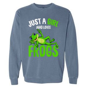 Just A Girl Who Loves Frogs Garment-Dyed Sweatshirt