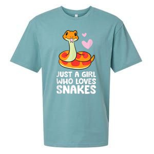 Just A Girl Who Loves Snakes Cute Snake Sueded Cloud Jersey T-Shirt