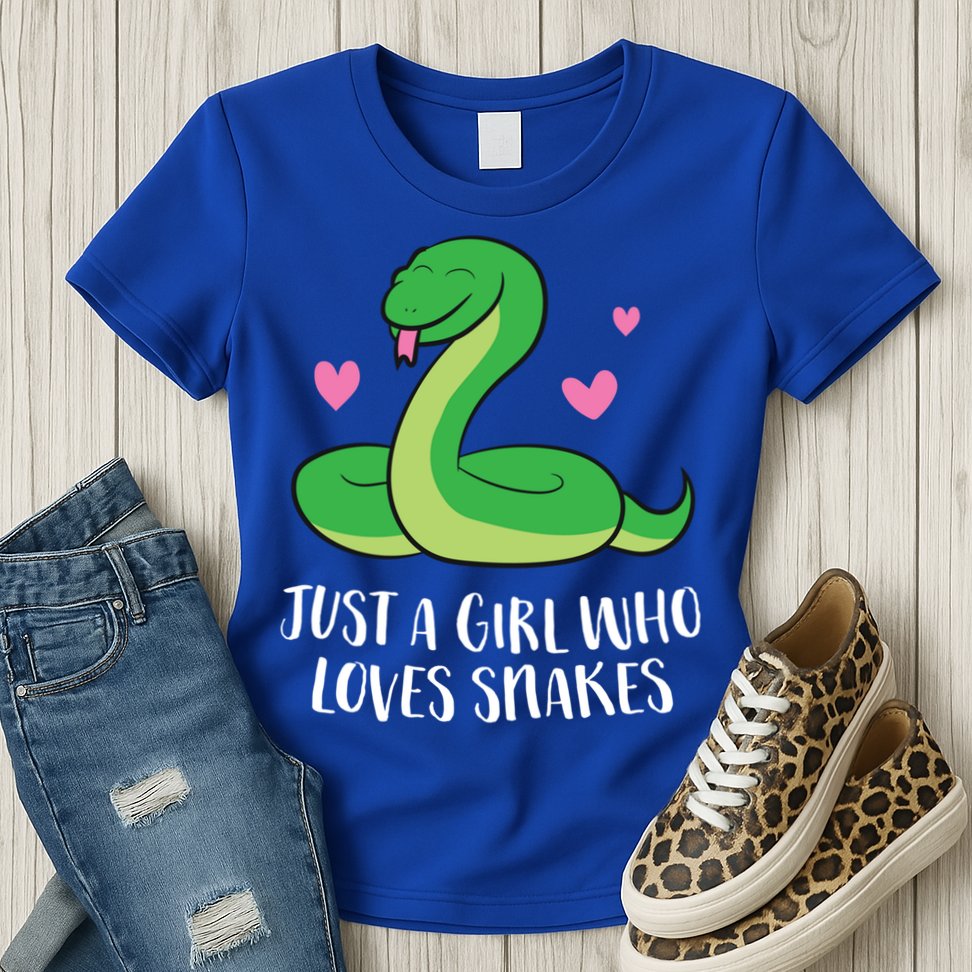 Just A Girl Who Loves Snakes Cute Snake Girl Gift Womens T-Shirt