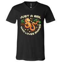 Just A Girl Who Loves Snakes Funny Snake Lover Funny Gift Meaningful Gift V-Neck T-Shirt