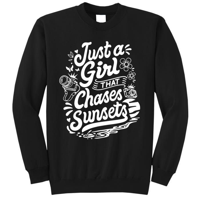 Just A Girl That Chases Sunsets, Photographer Premium Sweatshirt