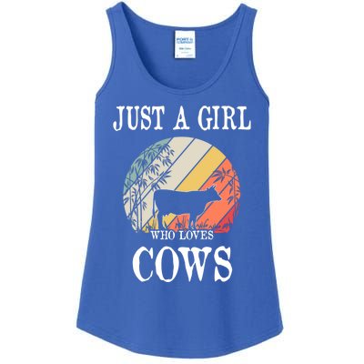 Just A Girl Who Loves Cows Cute Gift Ladies Essential Tank