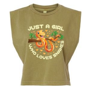 Just A Girl Who Loves Snakes Funny Snake Lover Gifts Garment-Dyed Women's Muscle Tee