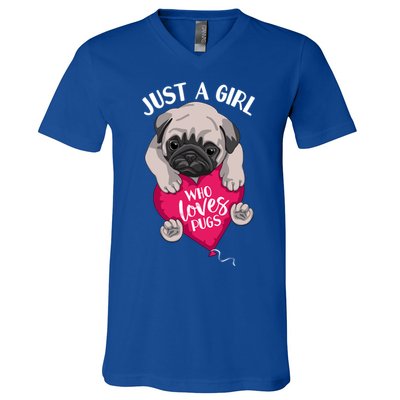 Just A Girl Who Loves Pugs Dog Lovers Cute Pug With Heart Gift V-Neck T-Shirt