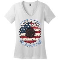 Just A Girl Who Love Craft America Flag Women's V-Neck T-Shirt