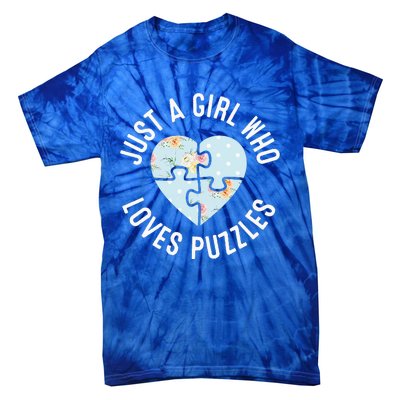 Just A Girl Who Loves Puzzles Jigsaw Puzzle Tie-Dye T-Shirt