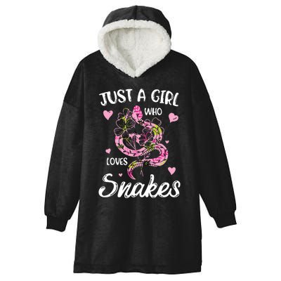 Just A Girl Who Loves Snakes Women Snake Lover Hooded Wearable Blanket