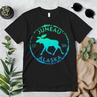 Juneau Alaska Moose Gradient Distressed Souvenir Premium T-Shirt