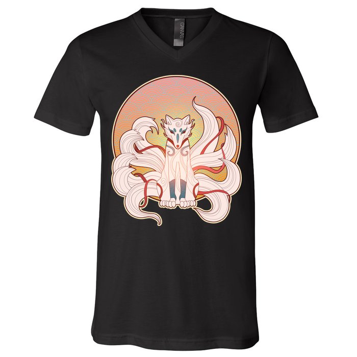 Japanese Nine Tails Kitsune Fox Emblem Pattern V-Neck T-Shirt