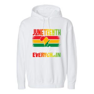 Junenth Breaking Every Chain Since 1865 Cool Gift Garment-Dyed Fleece Hoodie