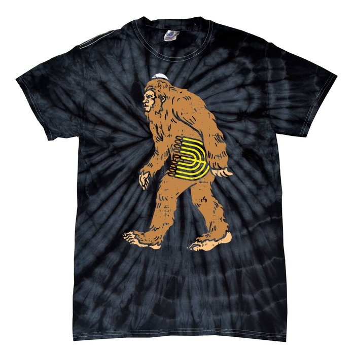 Jewish Bigfoot Sasquatch Carry Menorah Funny Hanukkah Gift  Tie-Dye T-Shirt