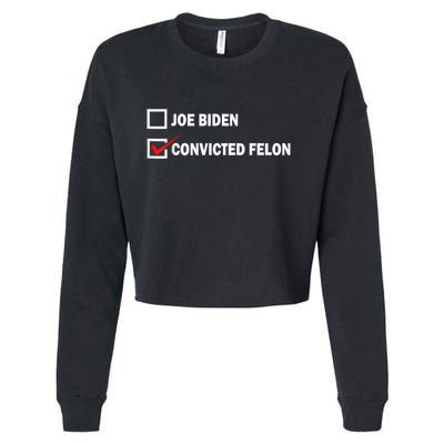 Joe Biden Vs Convicted Felon Funny Pro Trump 2024 Cropped Pullover Crew