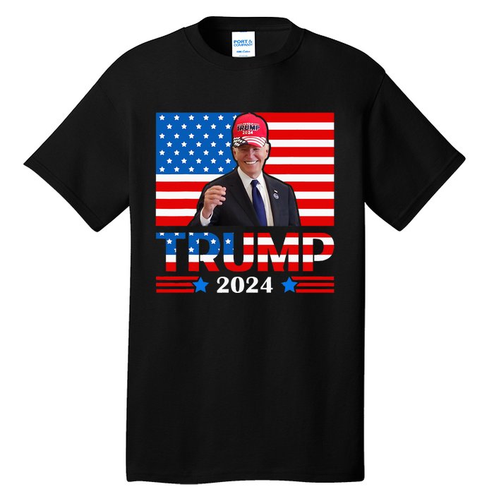 Joe Biden Wearing A Trump Hat Meme 2024 Election Vote Trump Tall T-Shirt