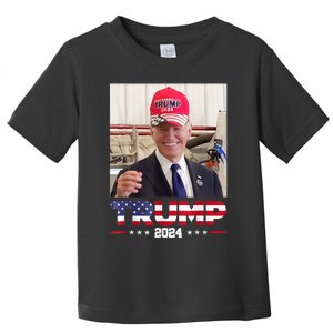 Joe Biden Wearing A Trump Hat Toddler T-Shirt