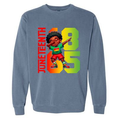 Junenth Celebrate Dabbing Vibes Only Black African Meaningful Gift Garment-Dyed Sweatshirt