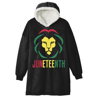 Juneteenth For Men Celebrate Juneteenth Lion Hooded Wearable Blanket