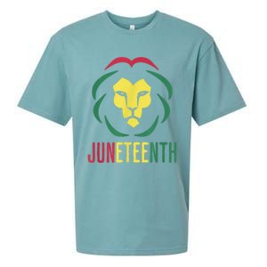 Juneteenth For Men Celebrate Juneteenth Lion Sueded Cloud Jersey T-Shirt