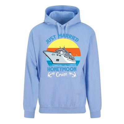 Just Got Married Honeymoon Cruise Couple Matching Gift Unisex Surf Hoodie