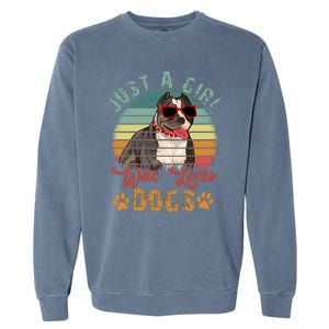 Just Girl Who Loves Dogs Funny Retro Pug Garment-Dyed Sweatshirt