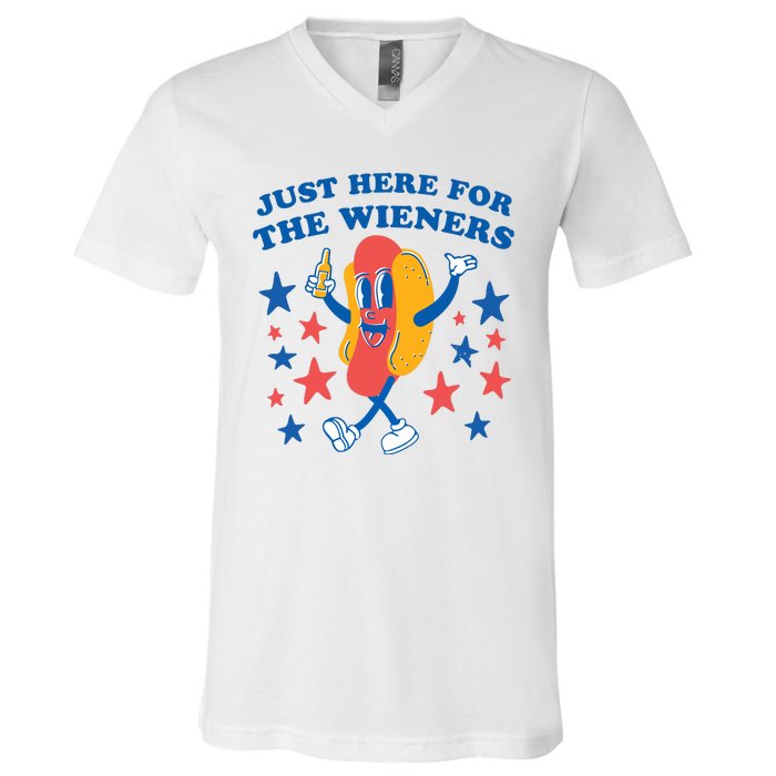 I'm Just Here For The Wieners 4th Of July Shirts V-Neck T-Shirt