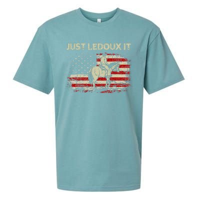 Just Ledoux It Cow Whiskey Wine Lover Vintage USA Flag Sueded Cloud Jersey T-Shirt