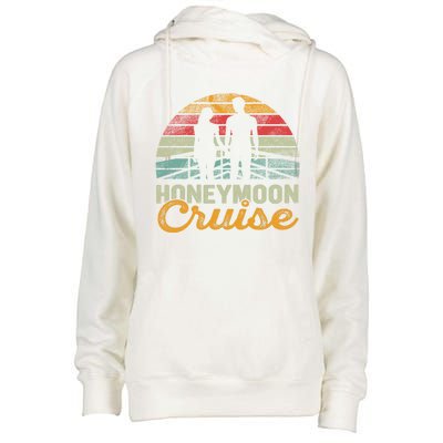 Just Married Couples Matching Honeymoon Cruise Gift Womens Funnel Neck Pullover Hood