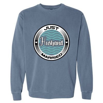 Just Married Husband Honeymoon Cruise Groom Wedding Gift Garment-Dyed Sweatshirt