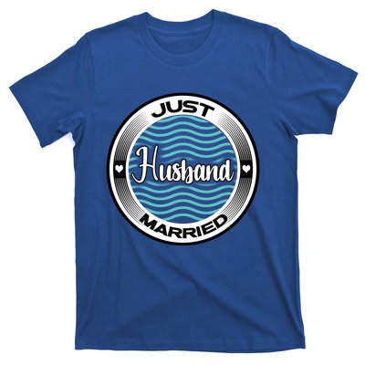 Just Married Husband Honeymoon Cruise Groom Wedding Gift T-Shirt