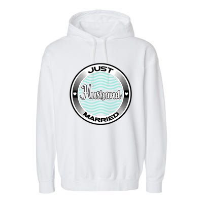 Just Married Husband Honeymoon Cruise Groom Wedding Gift Garment-Dyed Fleece Hoodie