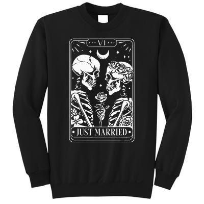 Just Married The Lovers Skeleton Couple Matching Halloween Sweatshirt