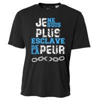 Je Ne Suis Plus Esclave Cooling Performance Crew T-Shirt