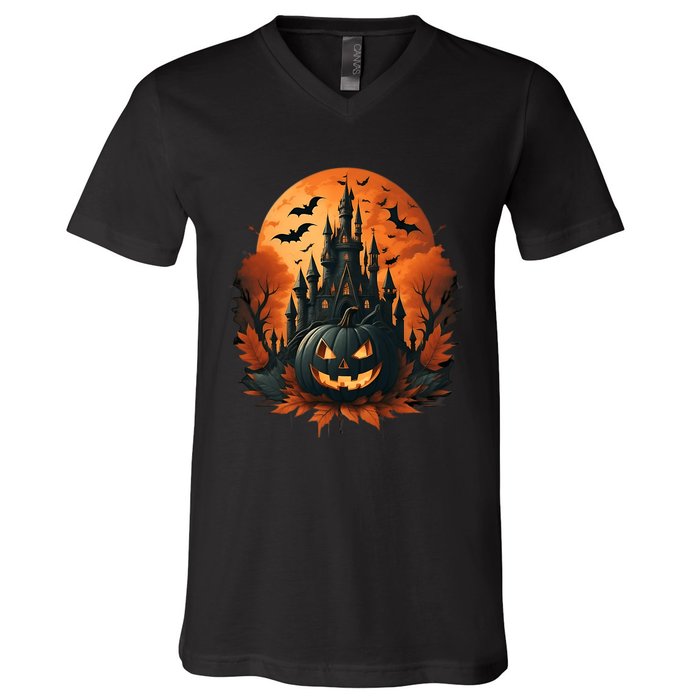 Jack O Lantern Face | Halloween Pumpkin | Spooky V-Neck T-Shirt