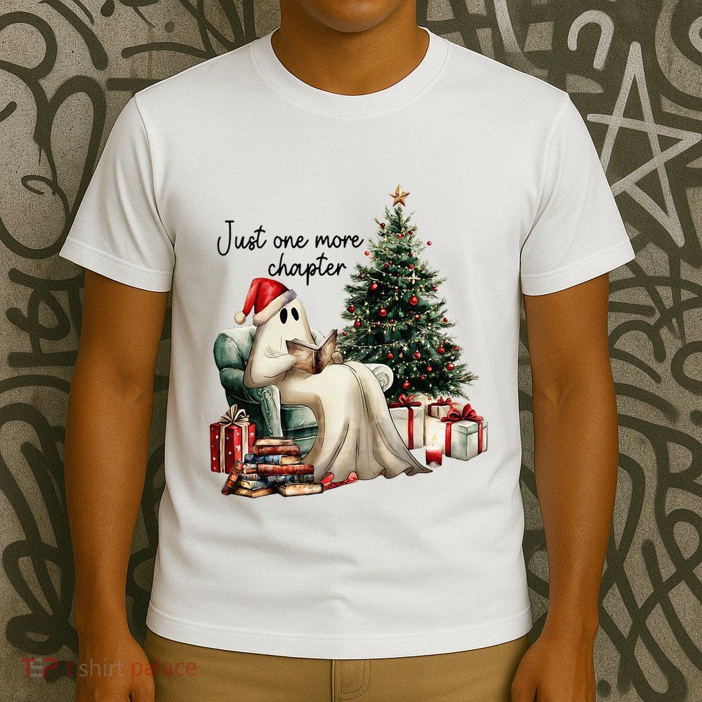 Just One More Chapter Reading Ghost Merry Christmas T-Shirt