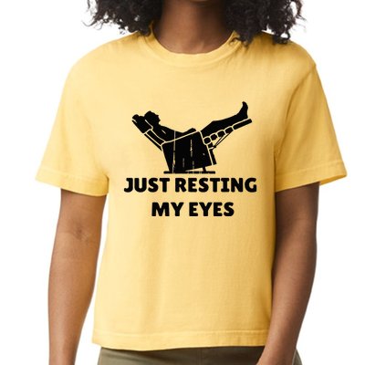 Just Resting My Eyes Funny Dad Recliner Comfort Colors Boxy T-Shirt