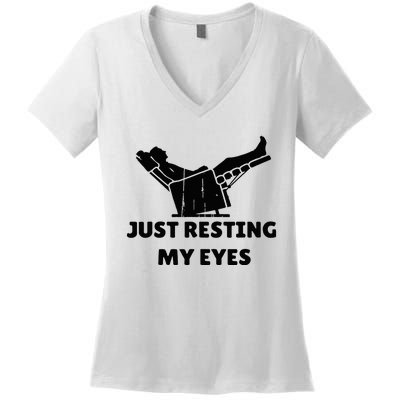 Just Resting My Eyes Funny Dad Recliner Women's V-Neck T-Shirt