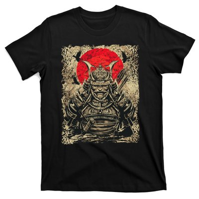 Japanese Samurai Girl And Samurai Gift Japanese Warrior Samurai T-Shirt